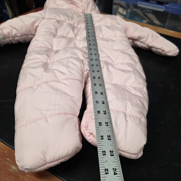 Wippette Kids Infant Girls SZ 6-9 Months Pink Unicorn Snowsuit-Hooded/Footed - Picture 9 of 10